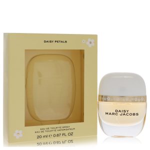 Daisy by Marc Jacobs  Eau De Toilette Spray .67 oz